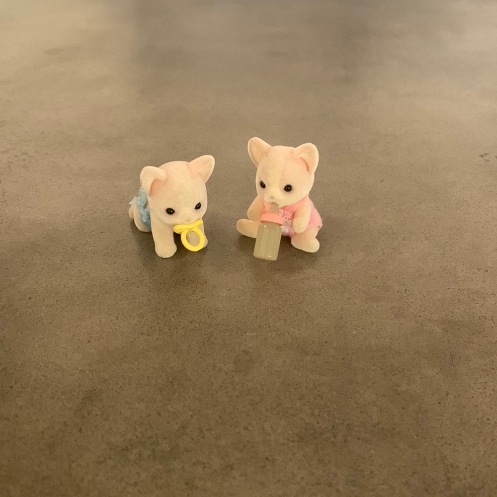 Calico Critters kitten set